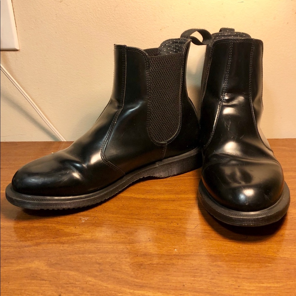 SOLD Dr Martens Chelsea Boots